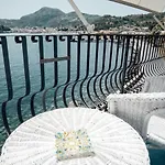 فندق مبيت وإفطار Alta Marea 4*