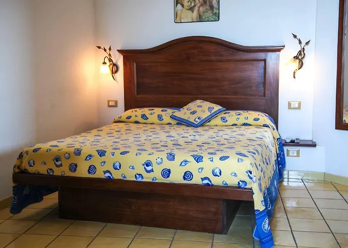 Alta Marea Oda ve Kahvaltı Lipari (Isola Lipari)