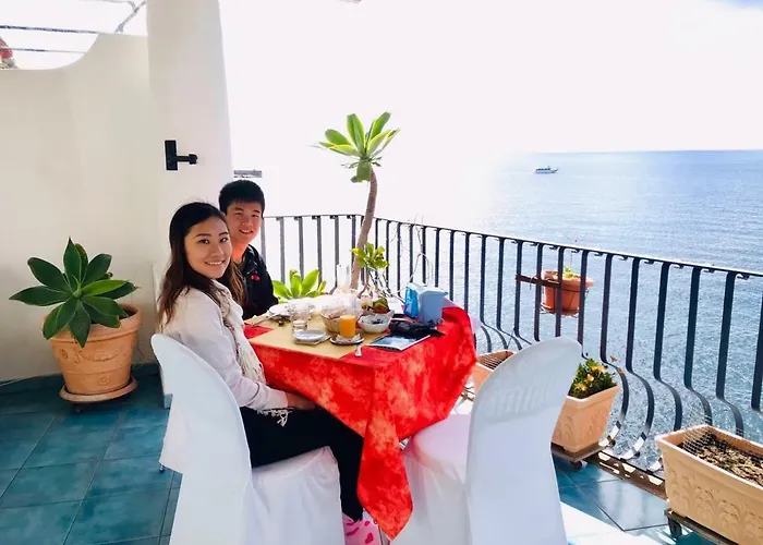 Alta Marea Oda ve Kahvaltı Lipari (Isola Lipari)