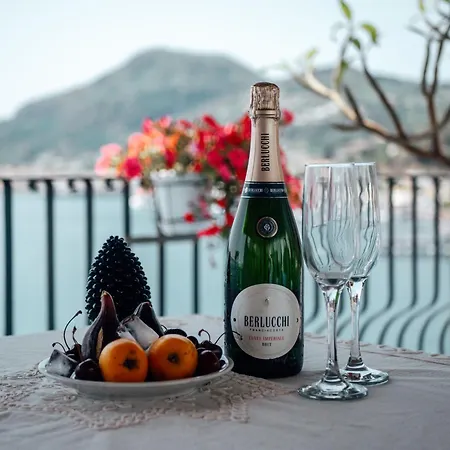 לינה וארוחת בוקר Alta Marea